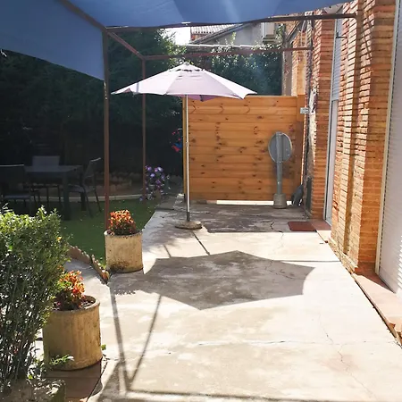 Le De La Halle *